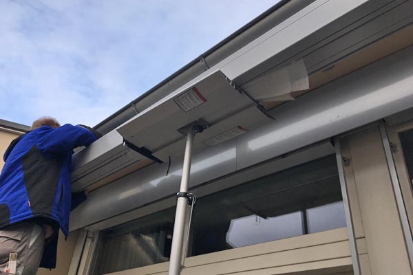 Handwerker_Markise